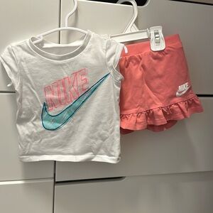 Nike infant 2 piece outfit size 12 months